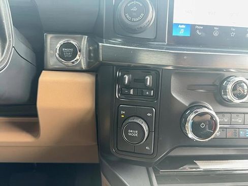 Used 2025 Ford F450 Lariat w/ Lariat Ultimate Package image 17