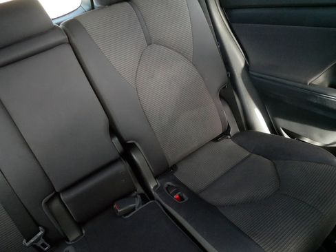 Certified 2022 Toyota Highlander LE image 14