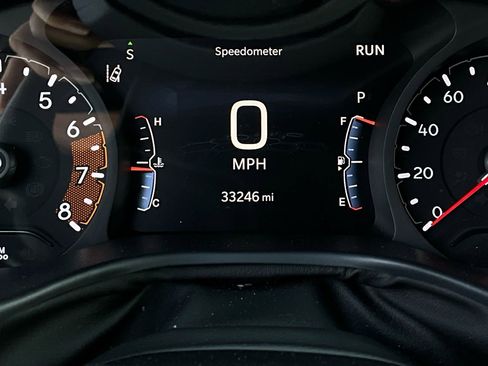 Used 2025 Jeep Compass Trailhawk w/ Trailer Tow Group image 39