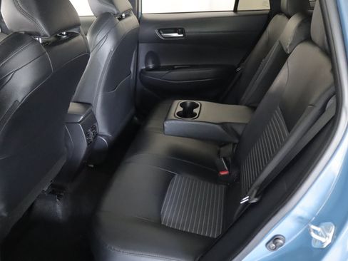 Used 2026 Toyota Corolla Cross AWD Hybrid w/ Convenience Package image 11