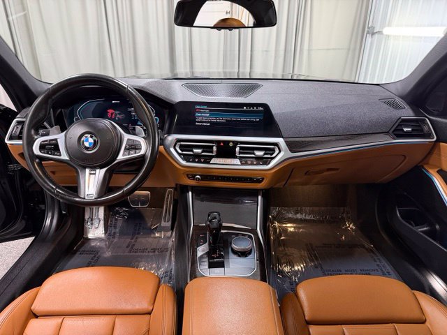 Used 2021 BMW 330e xDrive w/ M Sport Package AWD/4WD image 12