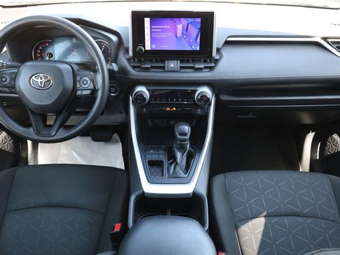 Used 2024 Toyota RAV4 XLE image 2