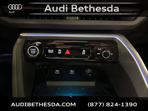 New 2025 Audi Q5 Premium Plus image 18