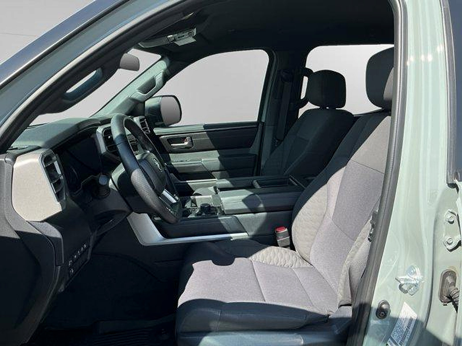 Certified 2025 Toyota Tundra SR5 AWD/4WD image 9