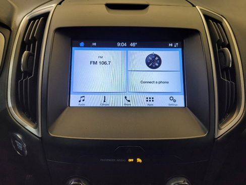 Used 2019 Ford Edge SEL image 25