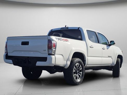 Used 2023 Toyota Tacoma TRD Sport AWD/4WD image 24