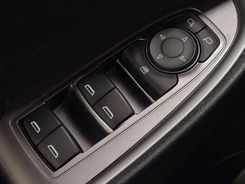 Used 2023 Chevrolet Malibu LS FWD image 27