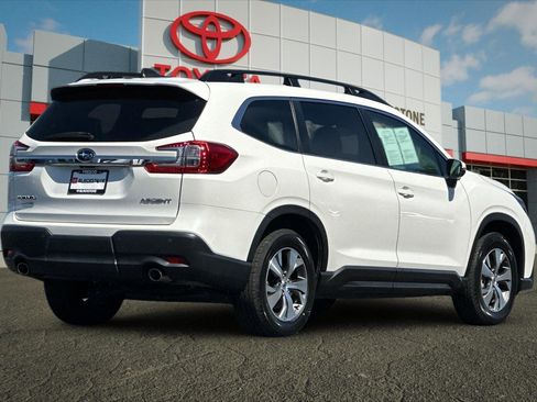 Used 2023 Subaru Ascent Premium w/ Convenience Package AWD/4WD image 3