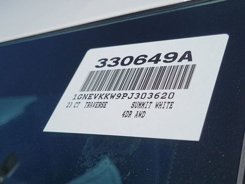 Used 2023 Chevrolet Traverse Premier w/ Redline Edition AWD/4WD image 34