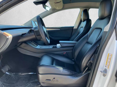Used 2023 Tesla Model 3 Standard Range RWD image 11