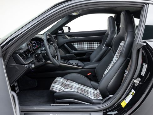 Used 2025 Porsche 911 Turbo S AWD/4WD image 14