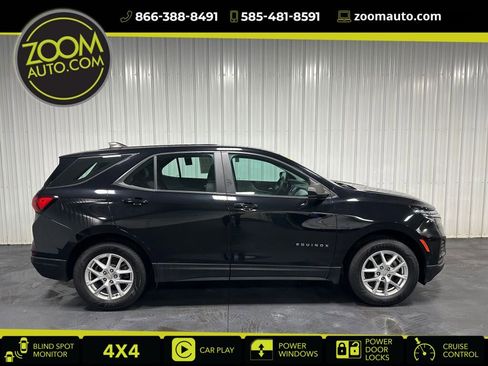 Used 2022 Chevrolet Equinox LS AWD/4WD image 1