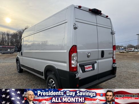New 2026 RAM ProMaster 2500 w/ Quick Order Package 22G SLT image 5