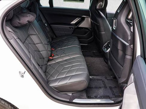 Certified 2024 BMW i7 eDrive50 RWD image 26