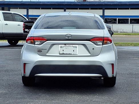 Used 2020 Toyota Corolla L image 5