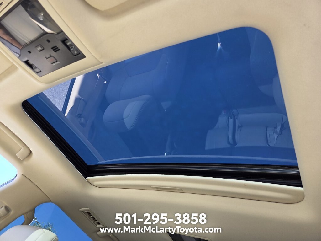 Used 2019 Lexus LX 570 4WD w/ Luxury Package image 17