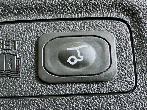 Used 2019 Lincoln MKC Reserve w/ MKC Climate Package image 30