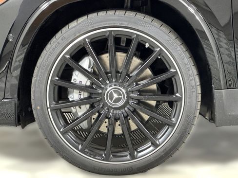 New 2026 Mercedes-Benz GLA 35 AMG 4MATIC image 12