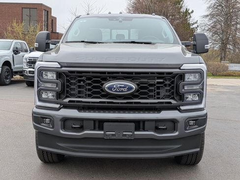 New 2026 Ford F250 XL AWD/4WD image 9