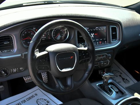 Used 2019 Dodge Charger Scat Pack RWD image 14