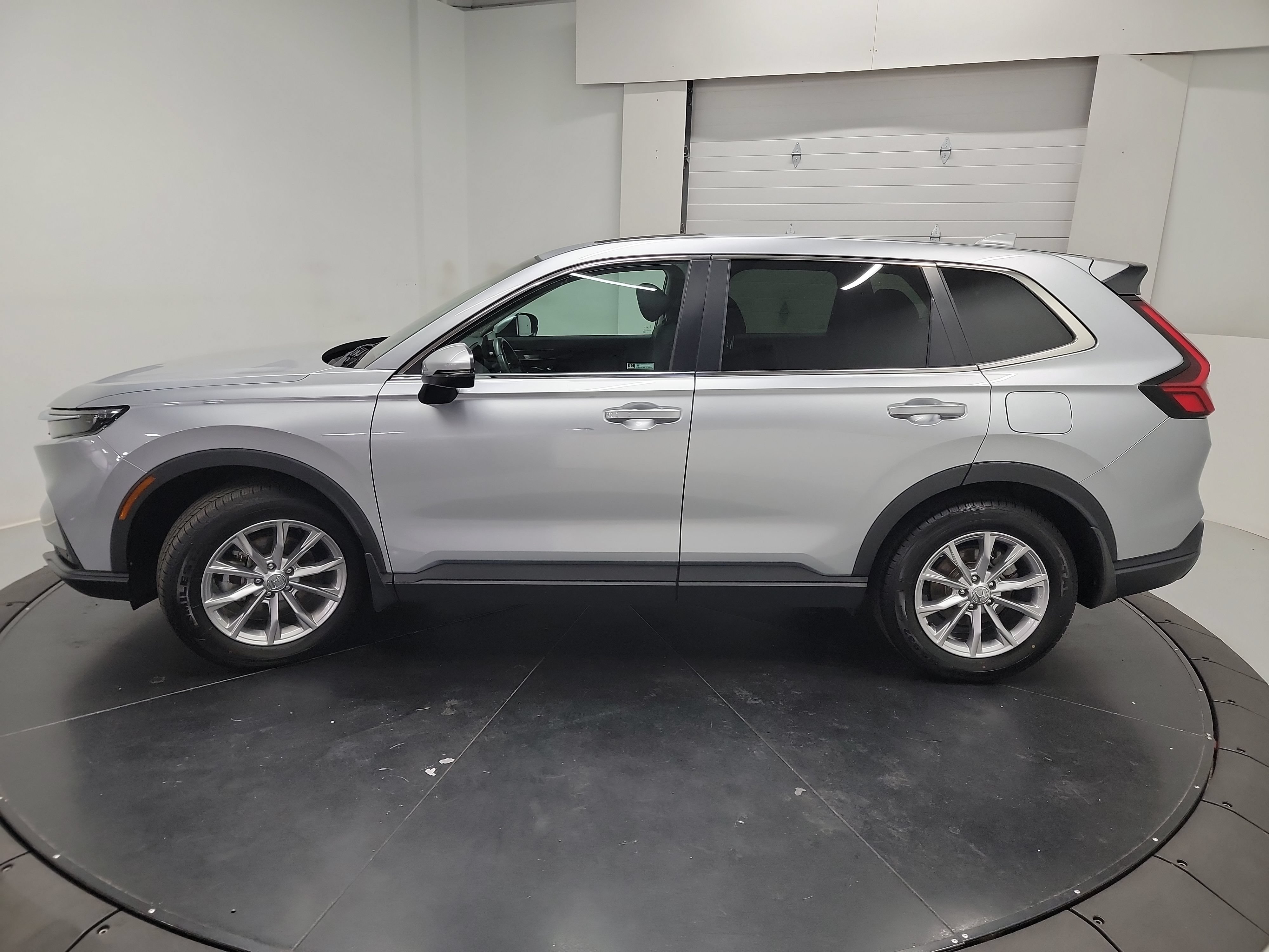 Certified 2023 Honda CR-V EX-L image 5