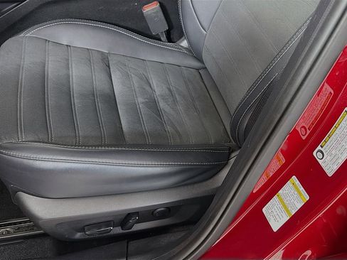 Used 2024 Mitsubishi Outlander SE Black Edition image 22