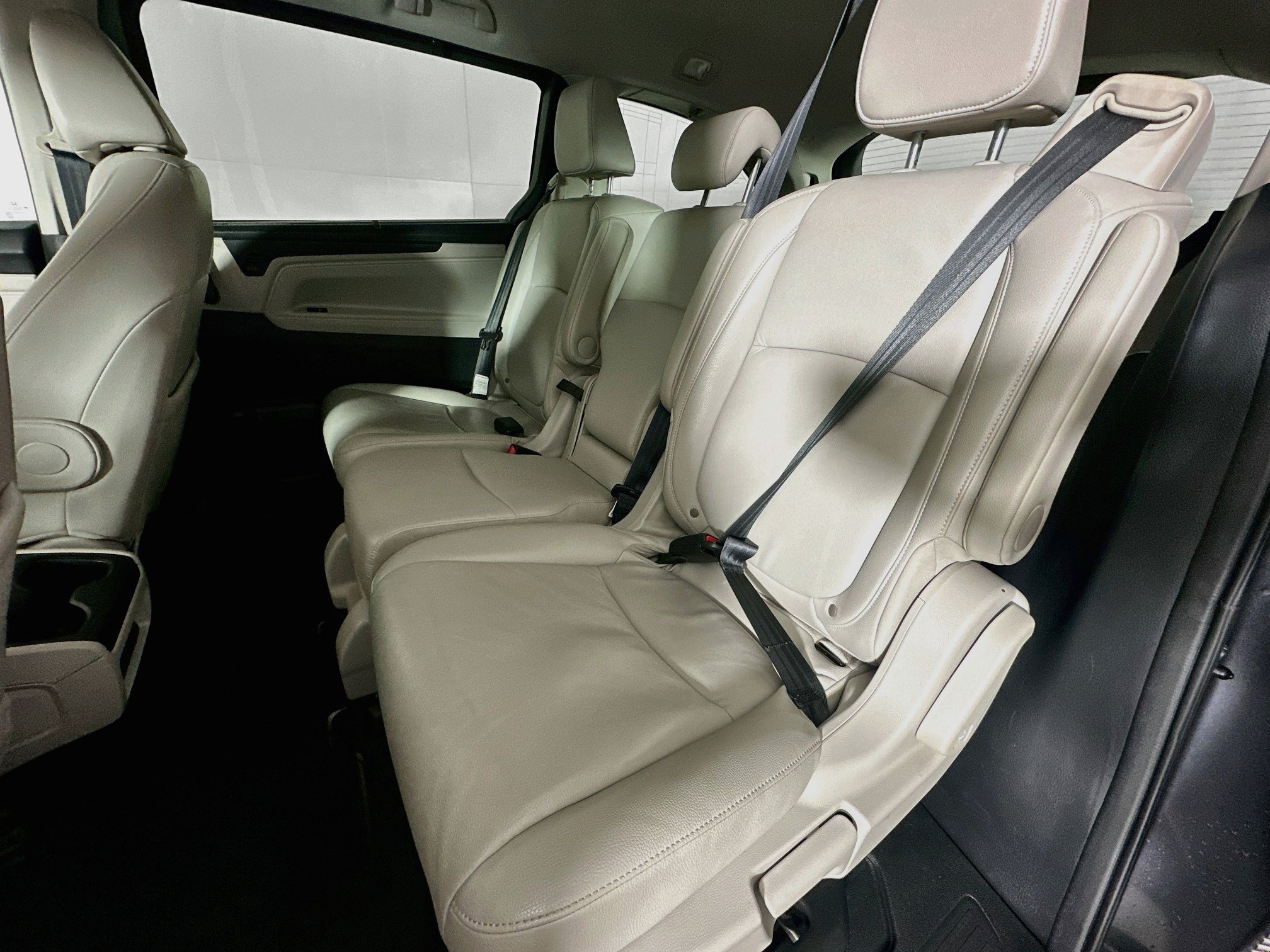 Used 2025 Honda Odyssey EX-L image 28