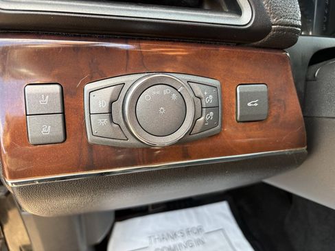 Used 2014 Lincoln MKX AWD w/ Equipment Group 102A image 27