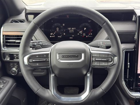 New 2026 GMC Yukon XL Denali w/ Sun & Power Step Package image 33