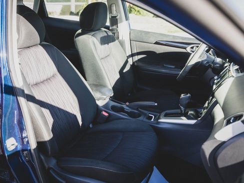 Used 2019 Nissan Sentra SV image 27