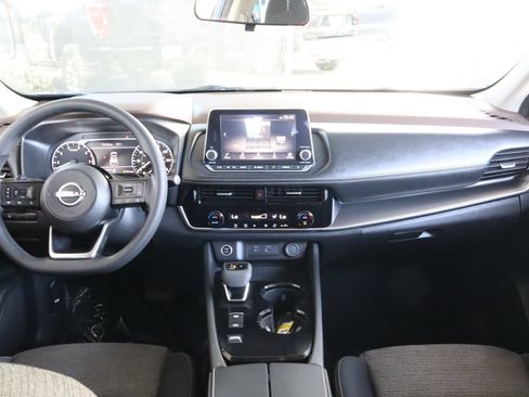 Used 2023 Nissan Rogue SV FWD image 27