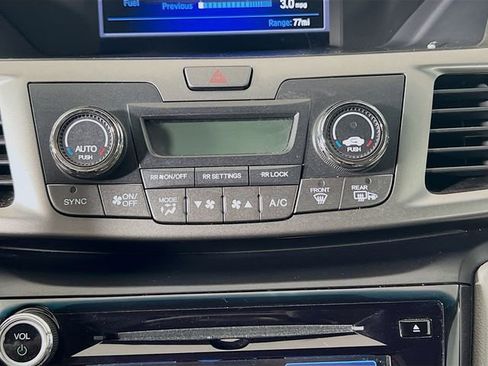 Used 2016 Honda Odyssey EX image 16