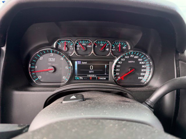 Used 2015 Chevrolet Tahoe LTZ RWD image 17