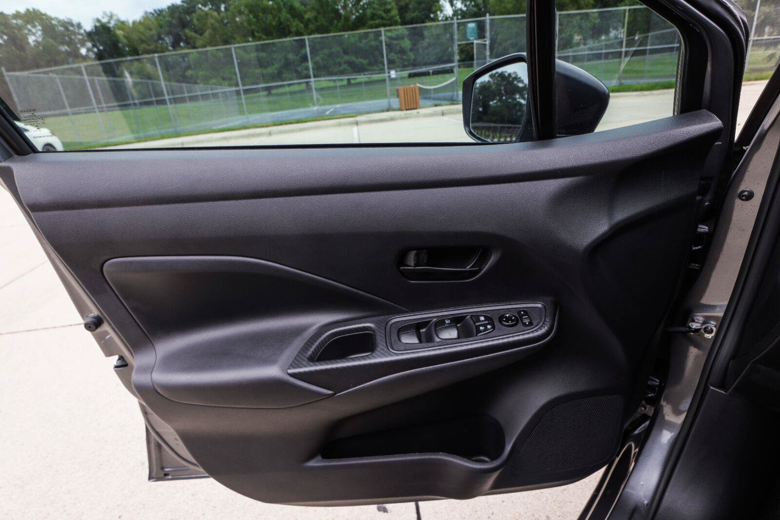Used 2023 Nissan Versa S w/ Trunk Package FWD image 29