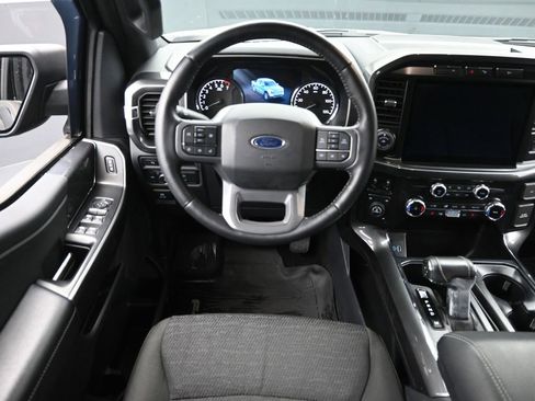 Used 2022 Ford F150 XLT w/ Equipment Group 302A High image 11