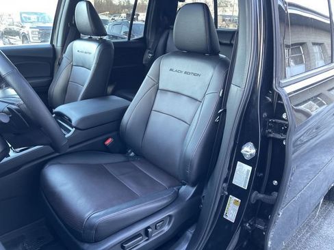 Used 2024 Honda Ridgeline Black Edition image 14