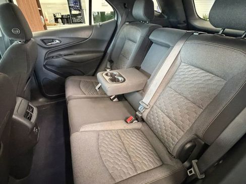 Used 2021 Chevrolet Equinox LT image 11