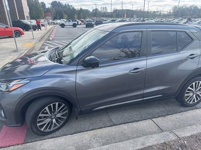 Used 2021 Nissan Kicks SR