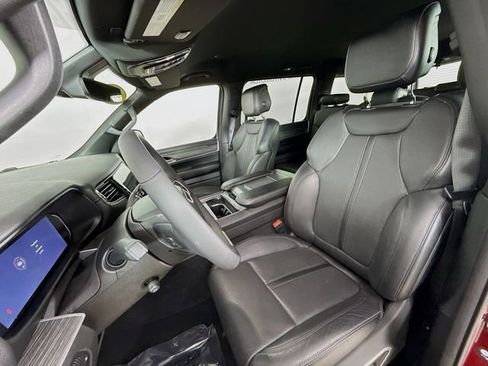 Used 2023 Jeep Wagoneer Series II image 22