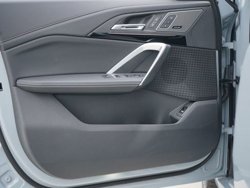 New 2026 BMW X2 xDrive28i w/ Technology Package image 9