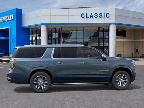 New 2026 Chevrolet Suburban Premier w/ Sun And Tow Package image 5