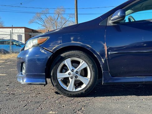 Used 2013 Toyota Corolla S image 25