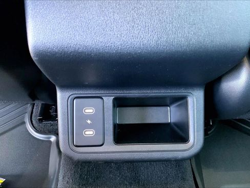 Used 2025 Kia K4 EX image 36