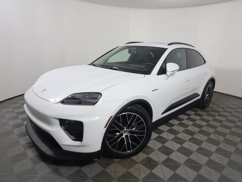 Used 2025 Porsche Macan 4 Electric AWD/4WD image 1