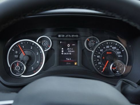 New 2025 RAM 2500 Big Horn image 15