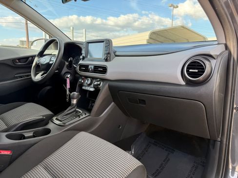 Used 2020 Hyundai Kona SE image 21