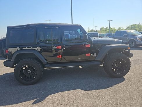 Used 2020 Jeep Wrangler Unlimited Sport S image 8