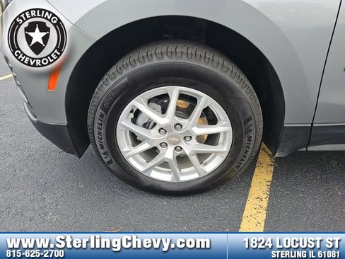 Used 2023 Chevrolet Equinox LS image 30