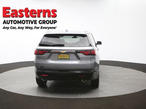 Used 2023 Chevrolet Traverse LS image 38