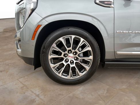New 2026 GMC Yukon Denali w/ Denali Reserve Package RWD image 31